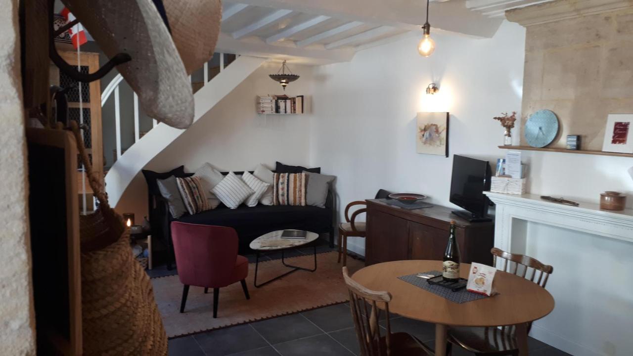 Maison Camille Port-en-Bessin-Huppain Eksteriør billede