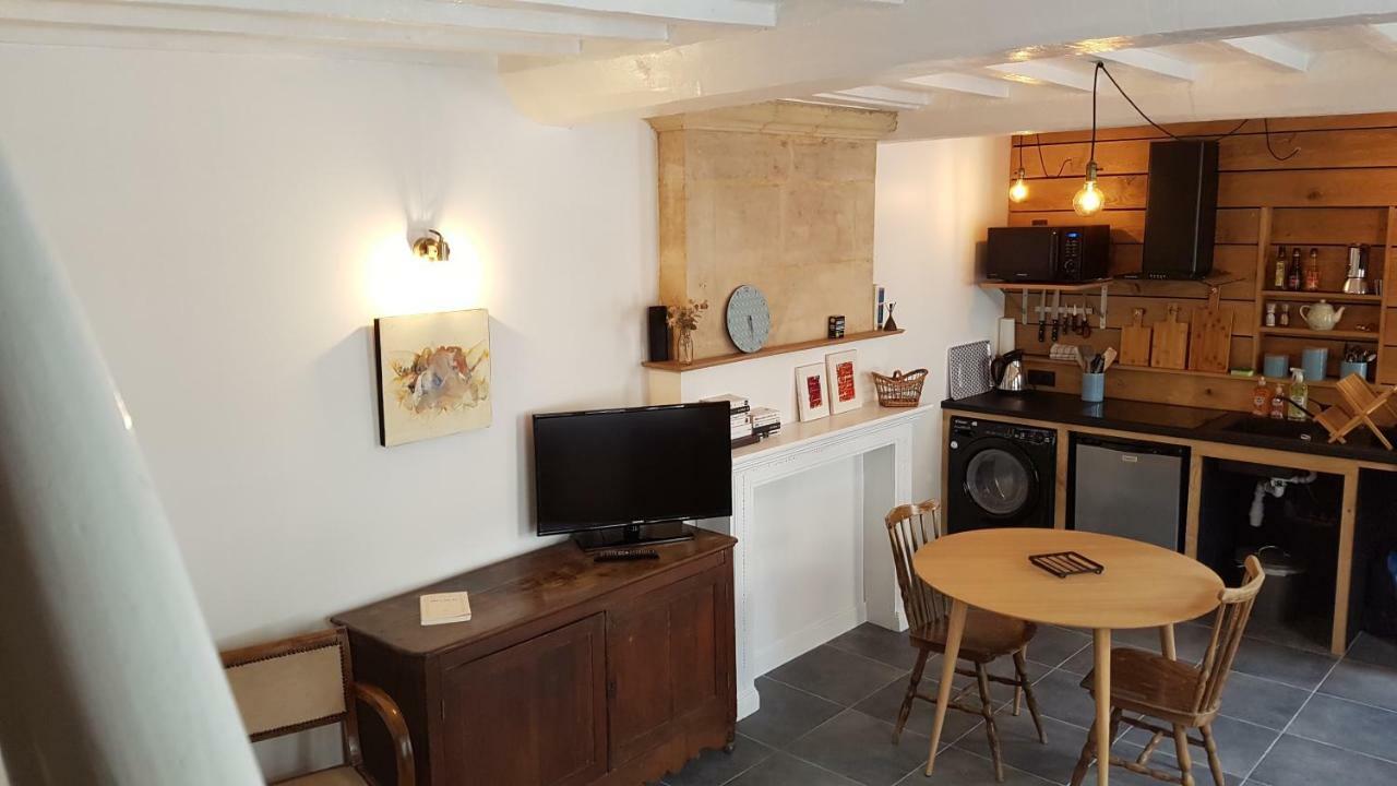 Maison Camille Port-en-Bessin-Huppain Eksteriør billede